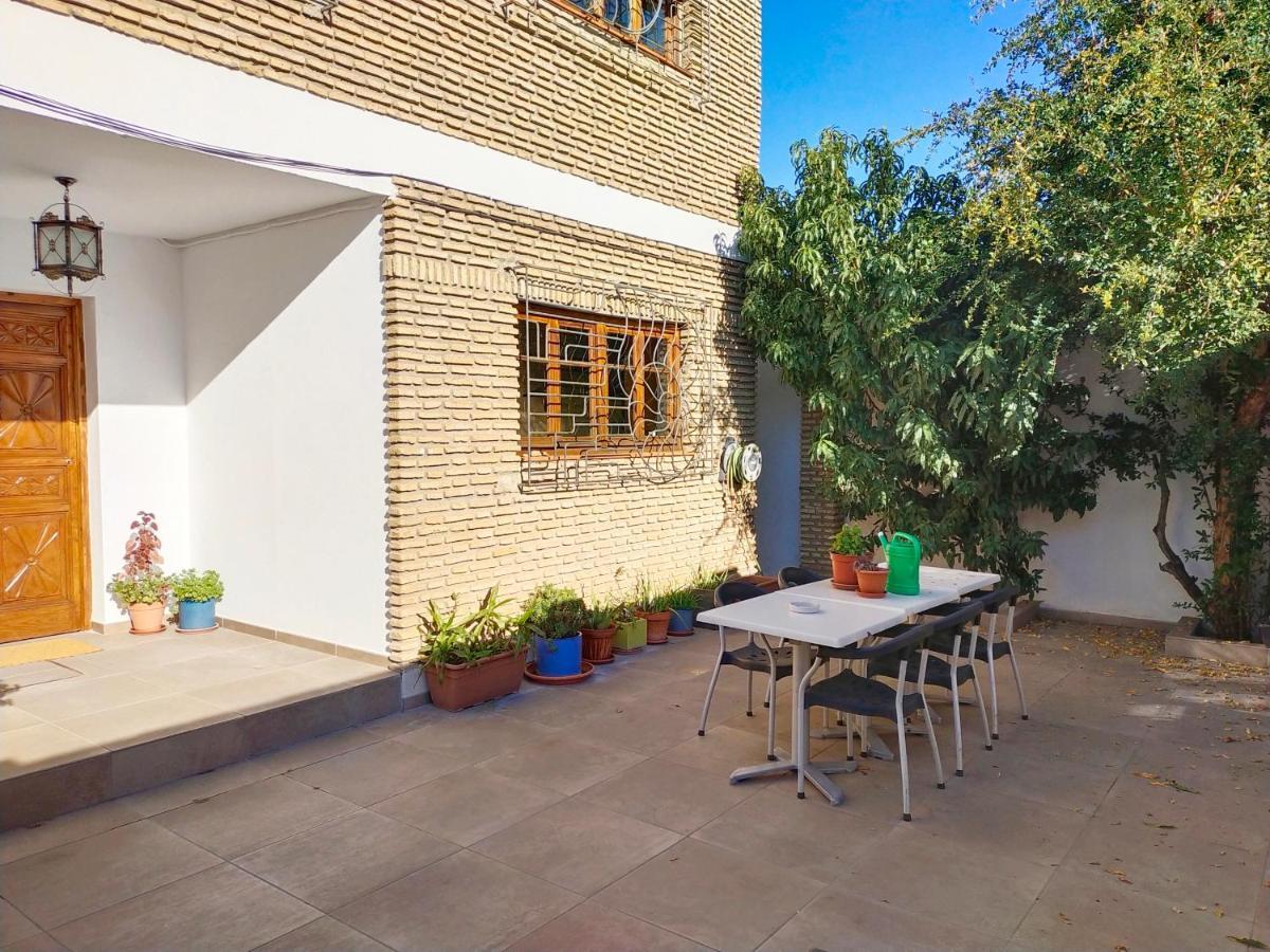 Preciosa Casa Grande Con Patio En Sevilla 8pax * Siviglia