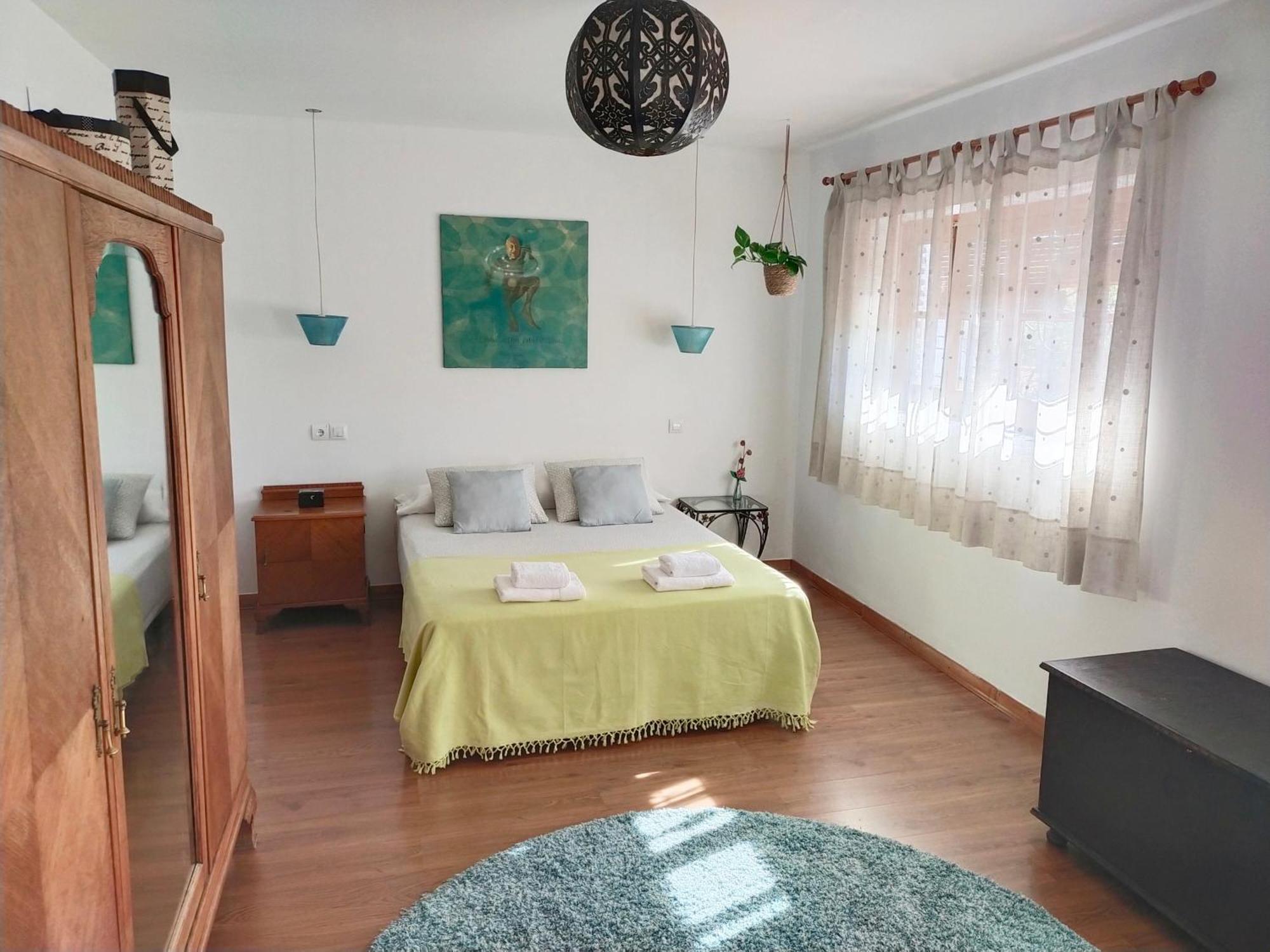 Preciosa Casa Grande Con Patio En Sevilla 8pax Casa vacanze Siviglia