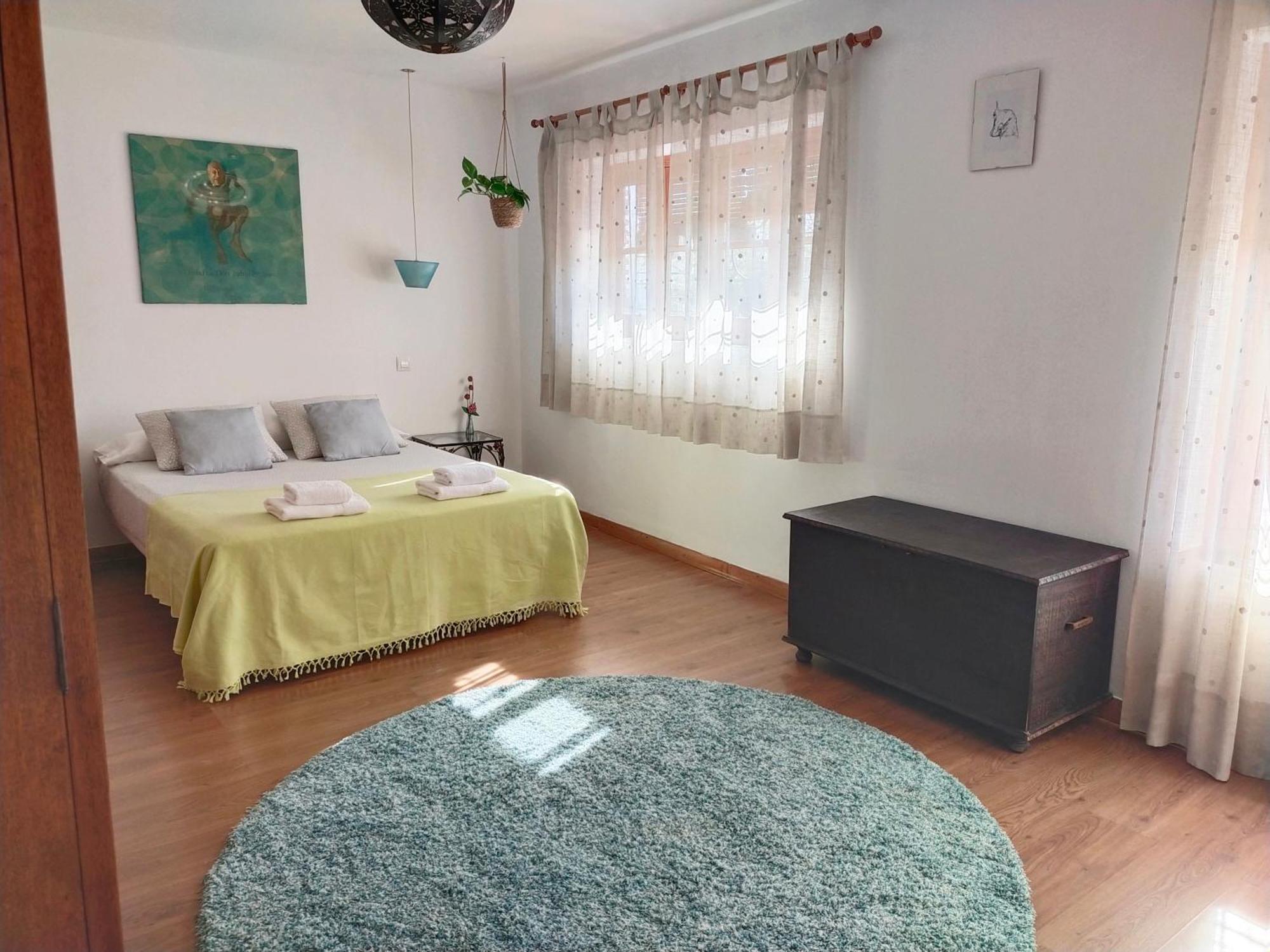 Preciosa Casa Grande Con Patio En 8pax Casa de Férias *