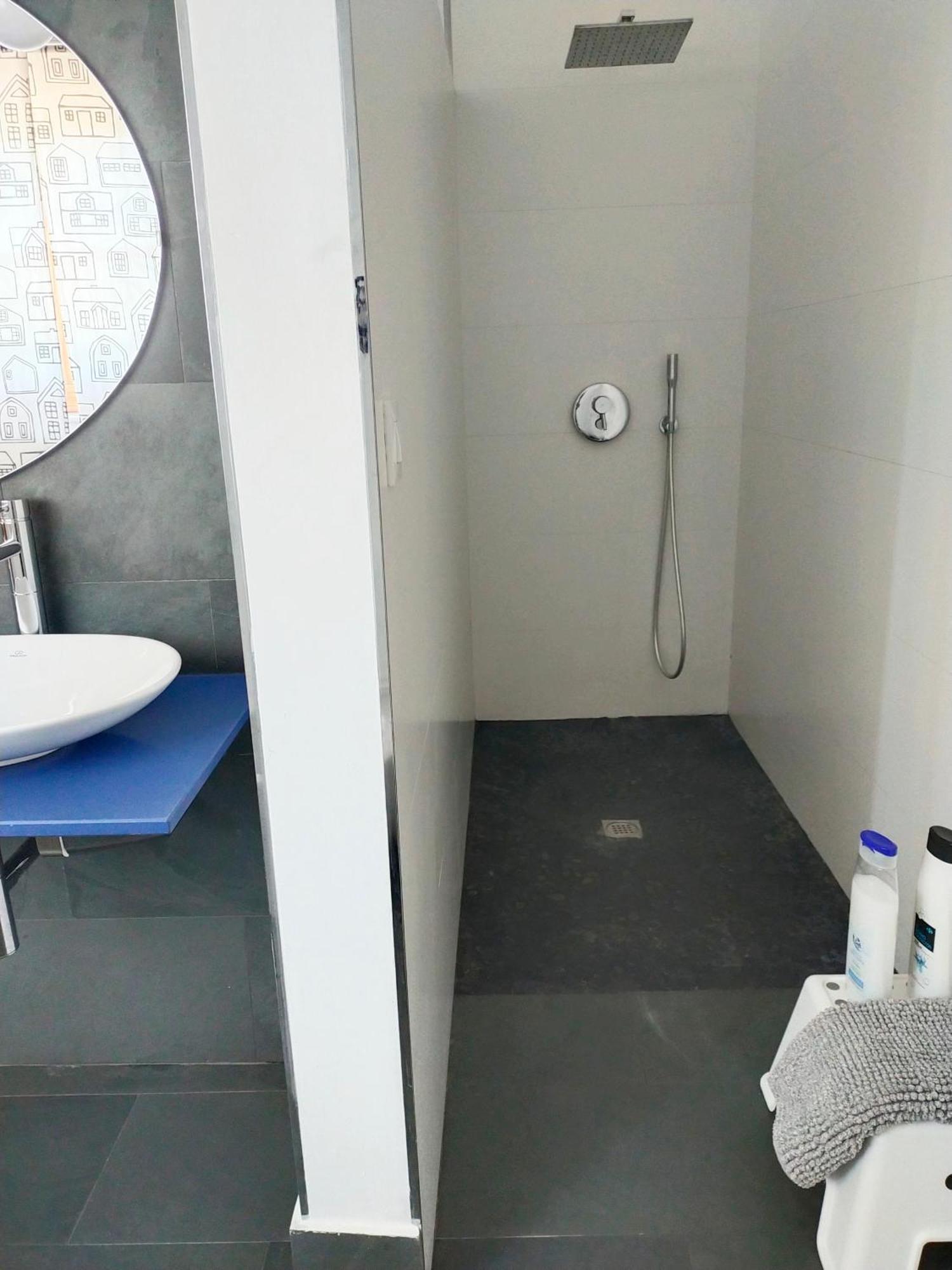 Preciosa Casa Grande Con Patio En 8pax Casa de Férias Sevilha