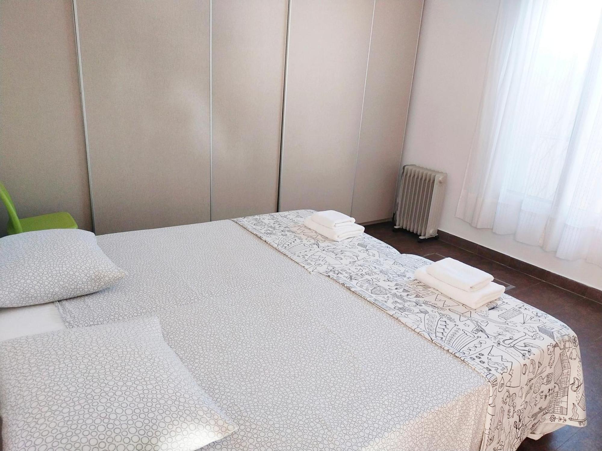 Preciosa Casa Grande Con Patio En 8pax Casa de Férias *