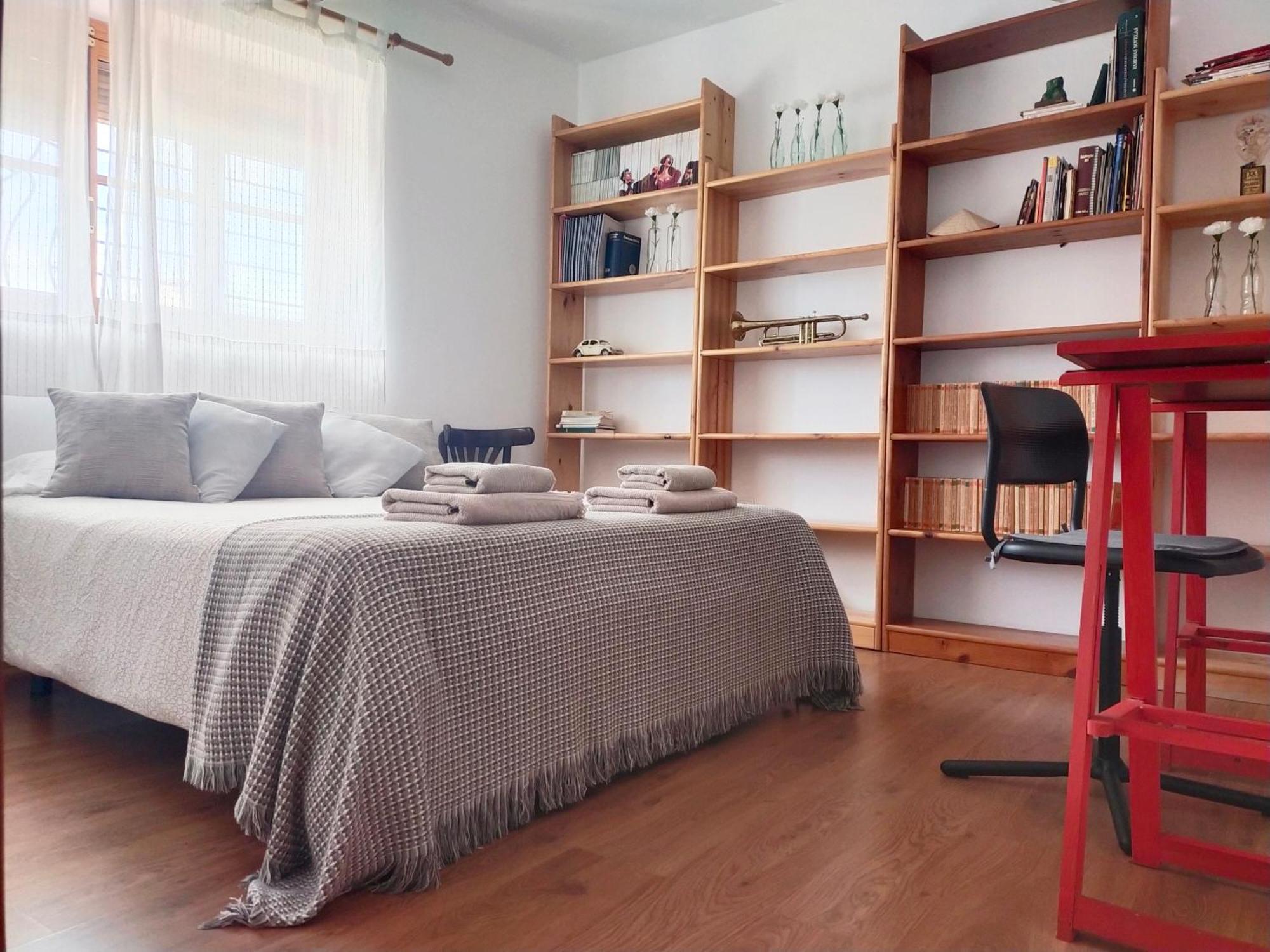 Preciosa Casa Grande Con Patio En 8pax Casa de Férias *